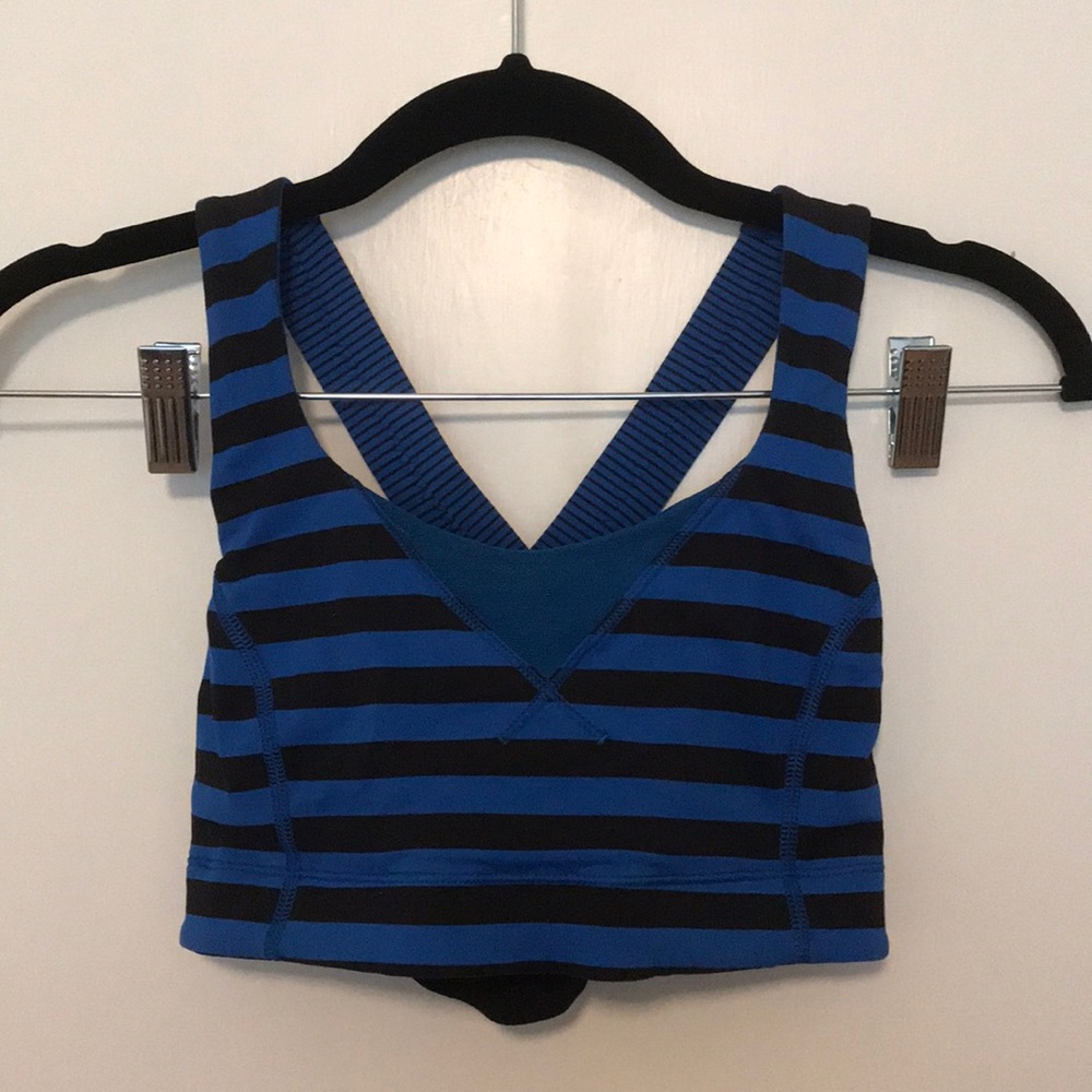 Lulu lemon sports bra